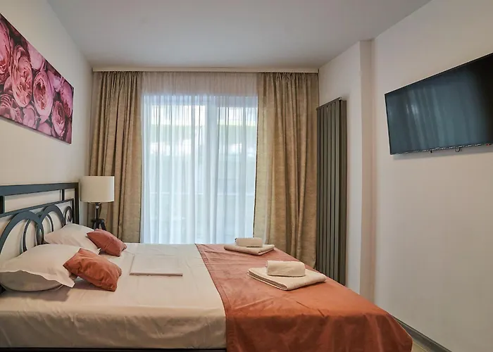 Bianca 3 By Alz 아파트호텔 Năvodari