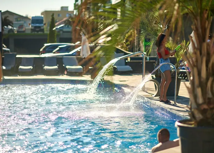 아파트호텔 Bianca 3 By Alz Năvodari