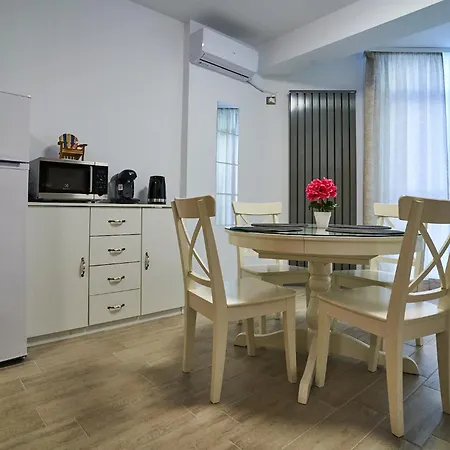 Aparthotel Nordis 22 Deluxe Room Mamaia Nord
